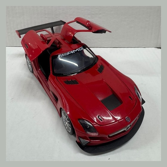 Miniatura Mercedes-Benz SLS AMG GT3 Vermelha 20cm