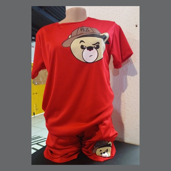 Conjunto Infantil Camiseta e Bermuda Urso Boné