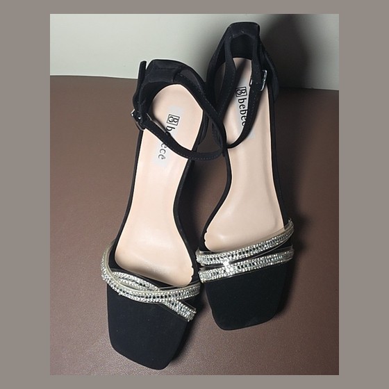 Sandália Bebecê Preta Salto Bloco com Strass Bebecê — RB1320
