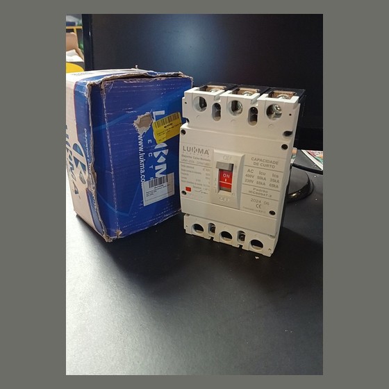 Disjuntor Caixa Moldada Tripolar 250A Lukma — LT149