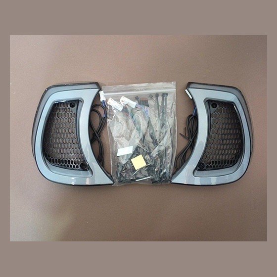 Farol da motocicleta ventilação acento sinal de volta led luzes laterais para harley touring road glide fltrx 2015-2023 lâmpada clara — RB1360