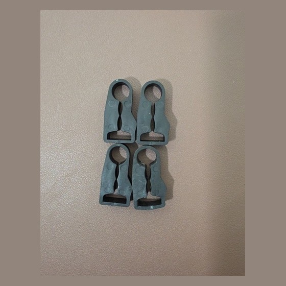 Kit Amortecedor de Fechadura Borracha para Porta de Carro (4 peças) - Lada Granta Genérico (XUKE Auto Parts) — RB1369