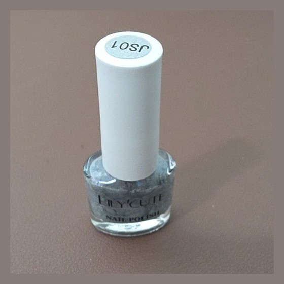 Esmalte Gel LILY'CUTE Nail Polish 7ml (Prata Efeito Mármore) LILY'CUTE — RB1379