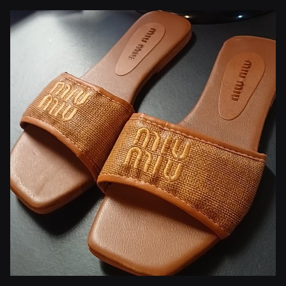Sandália Slide Feminina Inspirada Miu Miu TAM38 Miu Miu (não verificado) — LT208