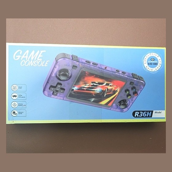 Console de Videogame Portátil Retrô R36H Retro Game — RB1422