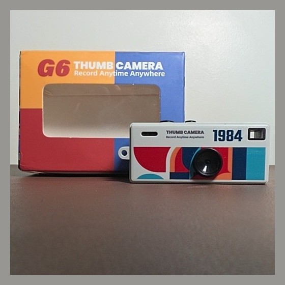 Mini Câmera Retro G6 Thumb Camera 1984 G6 Thumb Camera — RB1430