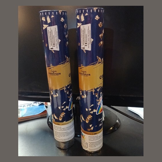 Kit 2 Lança Confetes Dourado Metalizado Top Festas Top Festas — LT233