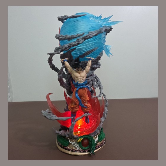 Estátua Goku Genki Dama (Bola de Energia) Dragon Ball Dragon Ball (não oficial/replica artesanal) — RB1439