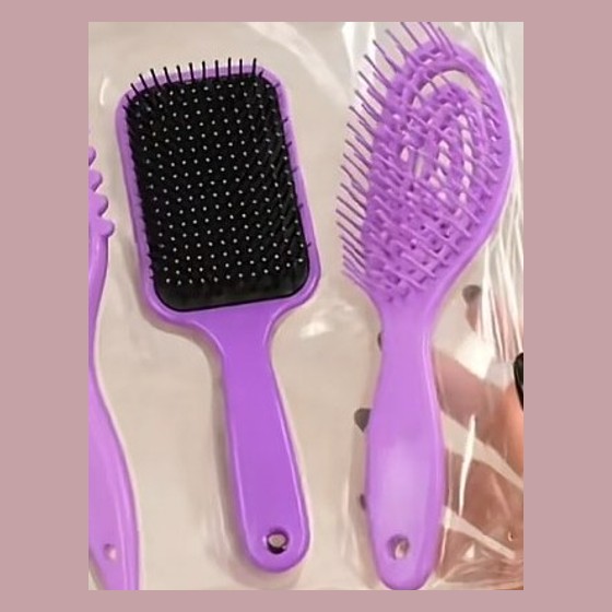 Kit 2 Escovas de Cabelo Roxas (Raquete + Desembaraçadora) — LT244