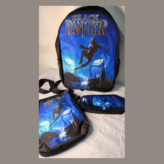 Kit Mochila Escolar Pantera Negra com Lancheira e Estojo Sem marca legível (genérico/licenciado) — LL128