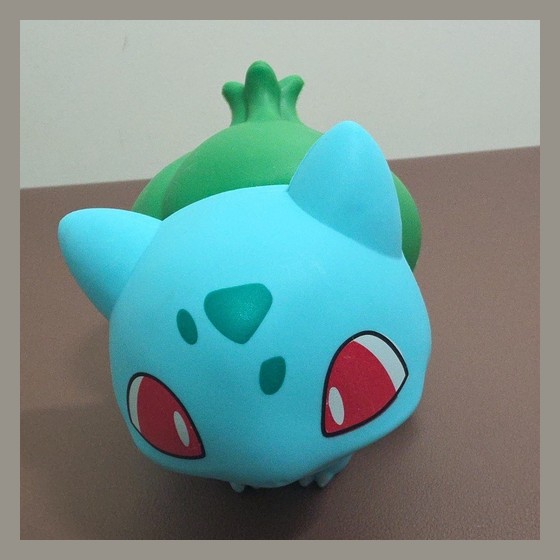Boneco Bulbasaur Pokémon — RB1484