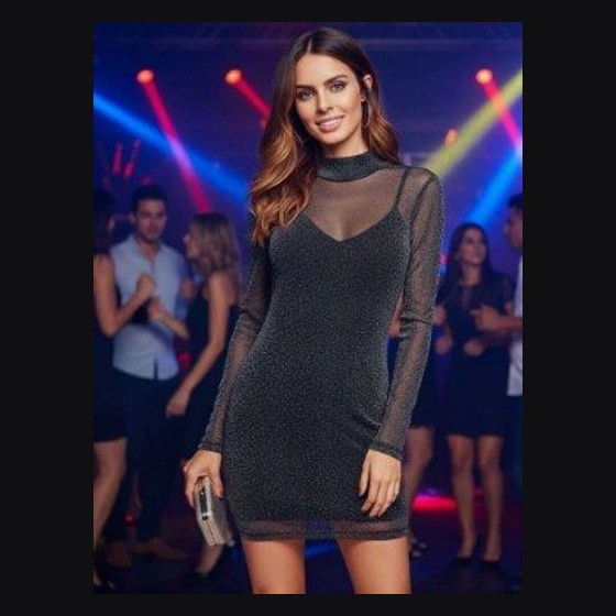 Vestido Tricot Brilho Gola Alta Manga Longa