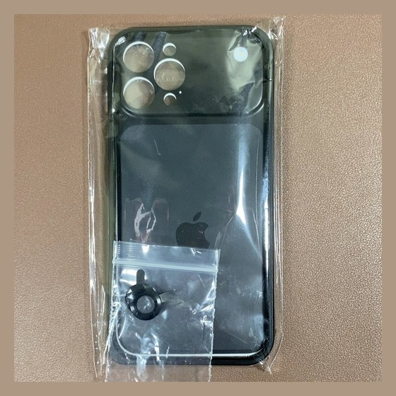 Capa para iPhone 11 Pro com protetor de câmera