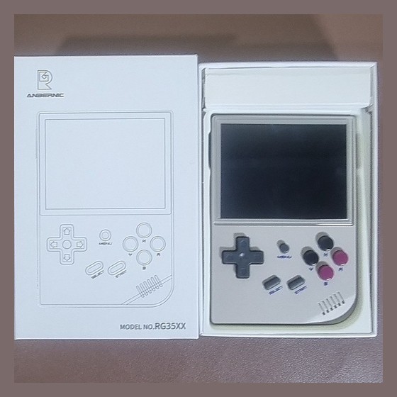 Console Portátil Anbernic RG35XX