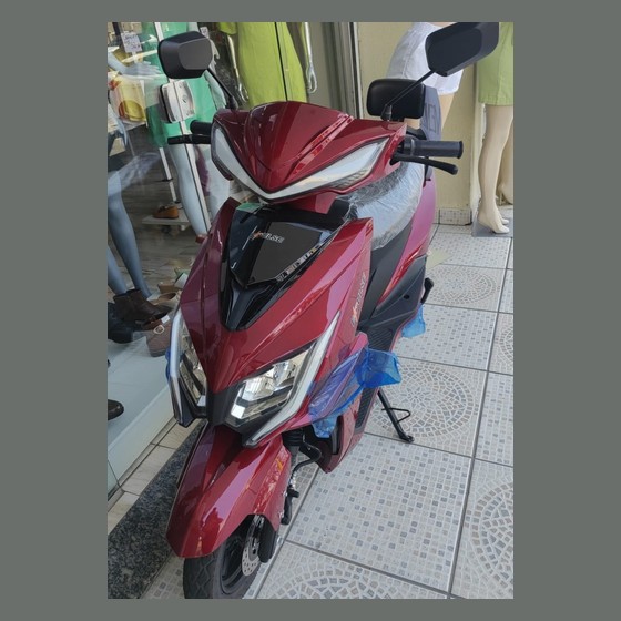 Moto Elétrica Scooter S-Pulse Vermelha