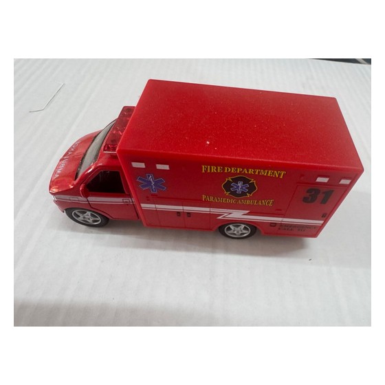Miniatura Ambulância Fire Department Paramedic #31