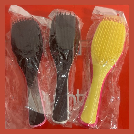 Kit 3 Escovas de Cabelo Desembaraçadora (genérica)